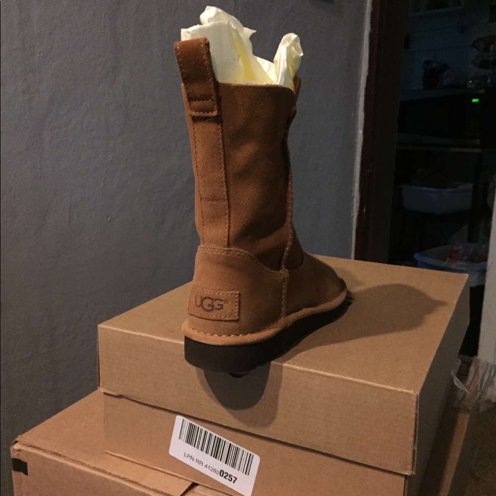 Boots - Picture 2 of 2